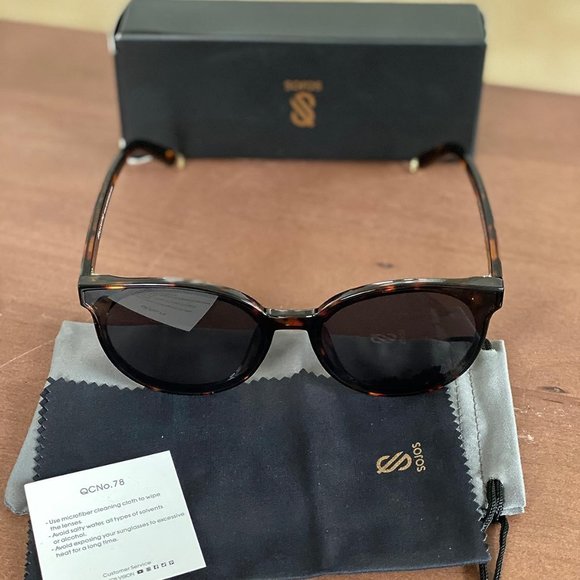 Women and Men Oversized Round Sunglasses main image 9